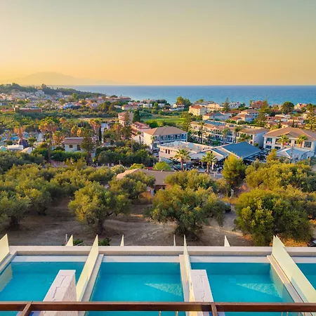 Mela Sea - Seaview Private 5*