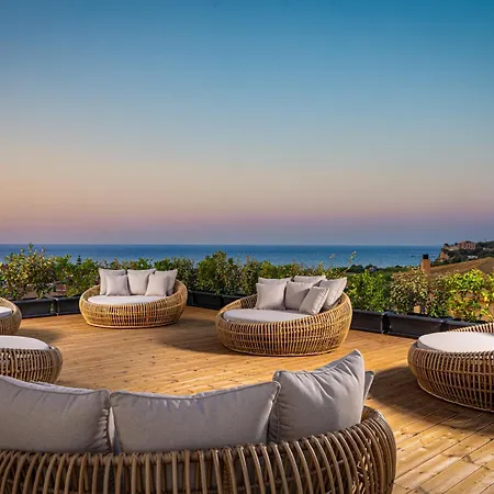 Mela Sea - Seaview Private فندق تسيليفي