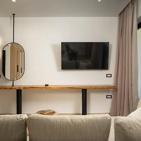 Mela Sea - Seaview Private فندق